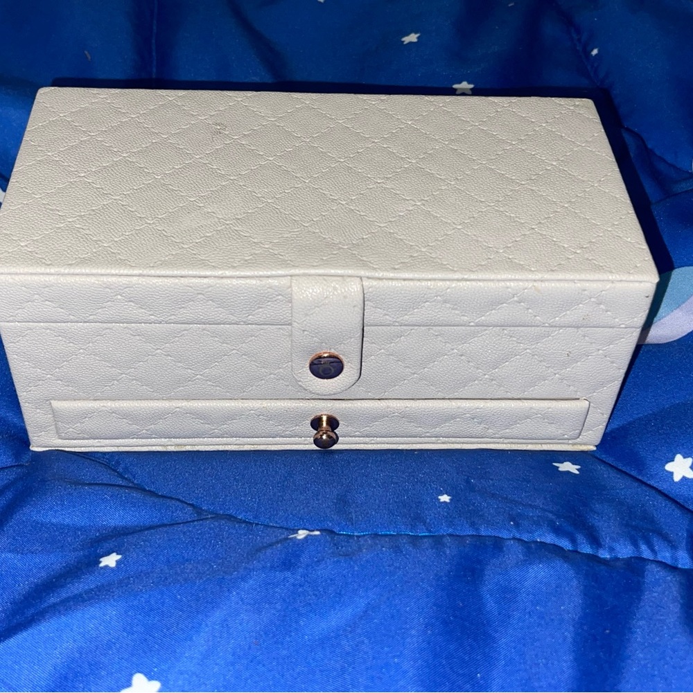 Pandora jewelry box